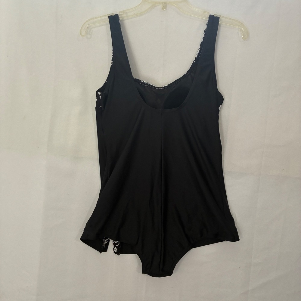 Blair Swimsuit Romper Women 10 Black Floral Tummy Trimmer One Piece Swimwear NWT - Picture 7 of 8